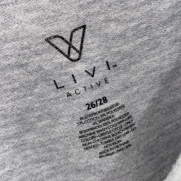 Livi active shirt sweatshirt like with pleated‎ back detail has stretch 26 28 sz - Picture 3 of 5